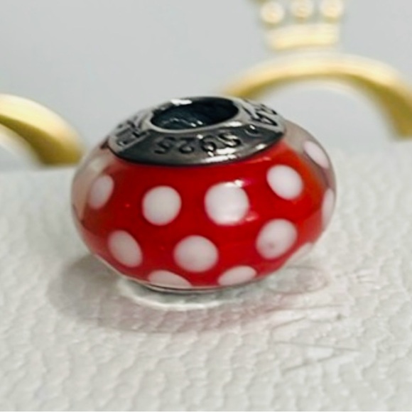Pandora Disney Minnie Mouse Murano Bead - Picture 1 of 6